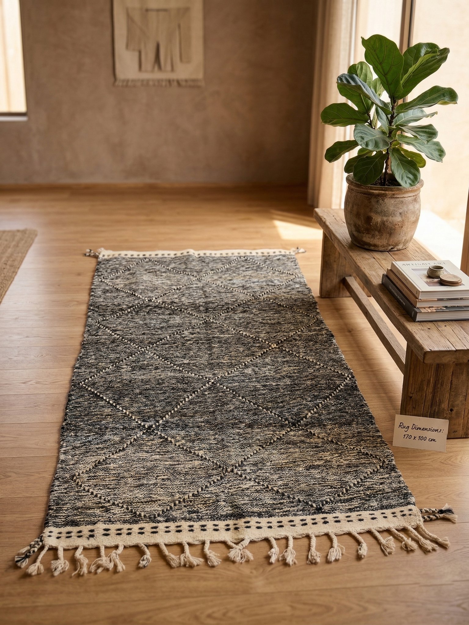 Black and Cream Kilim Rug 170×100 cm – view 7