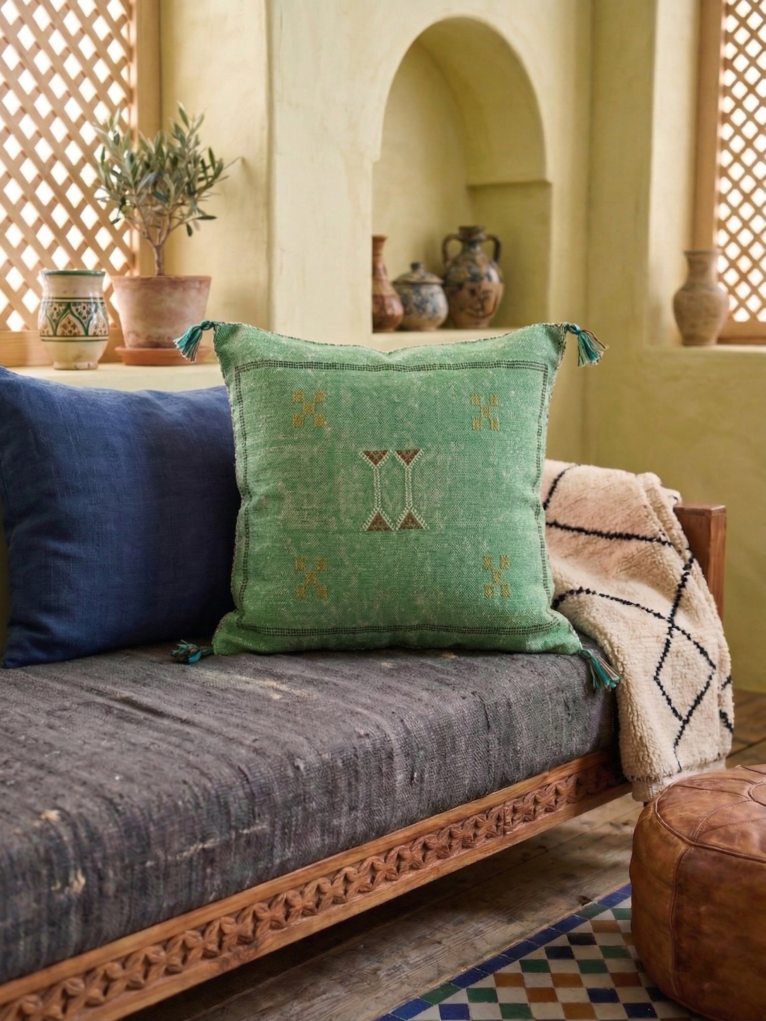 Green Sabra Cushion 45×45 cm – view 4