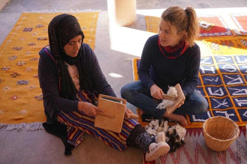 Preparing hand-spun wool for a Moroccan rug